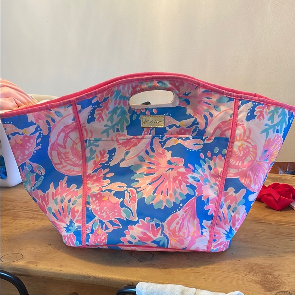 Lilly Pulitzer in Bay Dreaming Cooler Tote